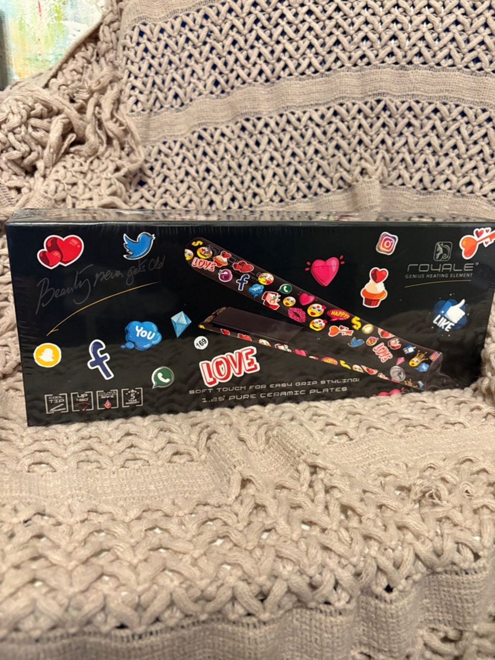 Royale Ceramic Hair Straightener with Sticker Design - Black